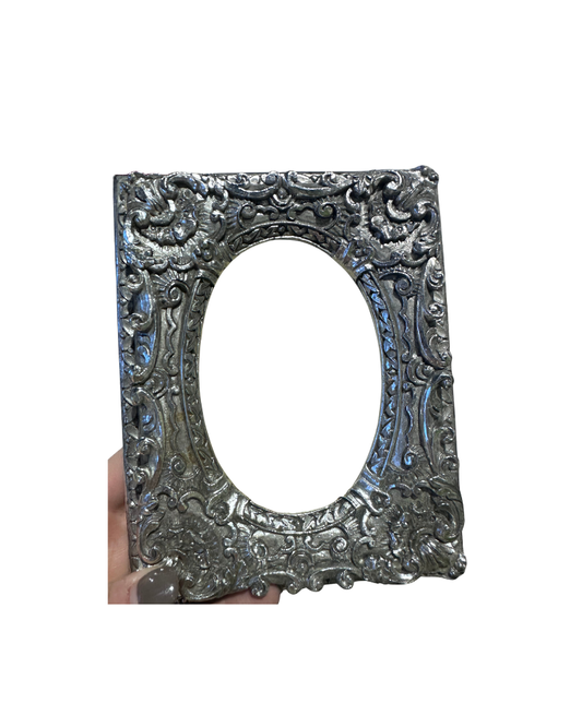 Medium Silver Frame
