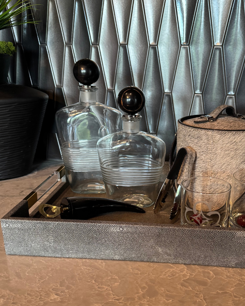 Horn Curve Bottle Opener – Natural Elegance